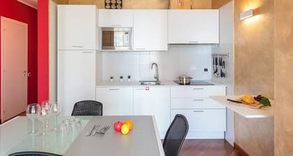 Charming Apartment Genova City View