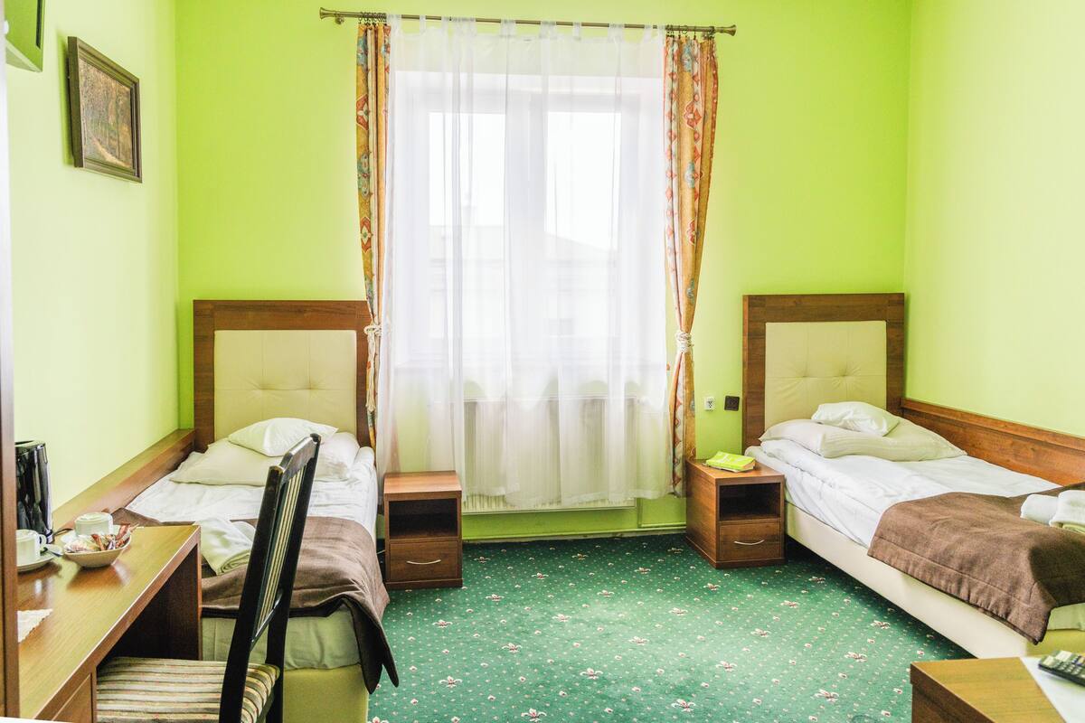 Zweibettzimmer
