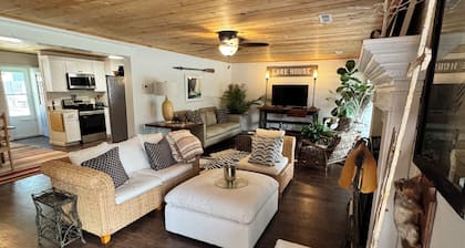 Lake Wappapello 2 Bedroom Home 1/8 mile to beach and boat ramp