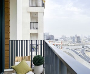 Interior - Sophisticated 1B Apartment in Belgravia Heights II (Dubai)