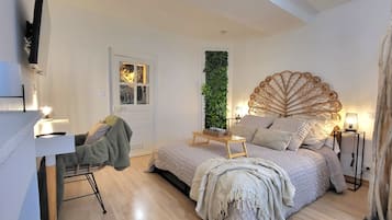 1 slaapkamer, een bureau, een strijkplank/strijkijzer, gratis wifi