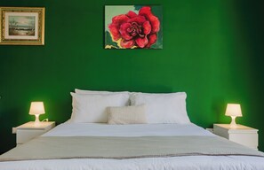 Classic Apartment, Balcony | Down comforters, free WiFi, bed sheets - Omodei House (Marsala)
