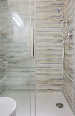 Classic Apartment, Balcony | Bathroom | Hair dryer, bidet, towels, soap - Omodei House (Marsala)