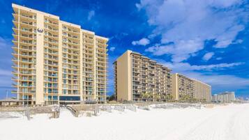 Condo, 3 Bedrooms | Exterior