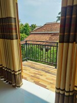 Comfort Double Room, Garden View | Desk, free WiFi, bed sheets