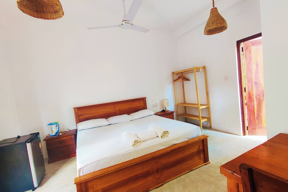 Comfort Double Room, Garden View | Free WiFi, bed sheets