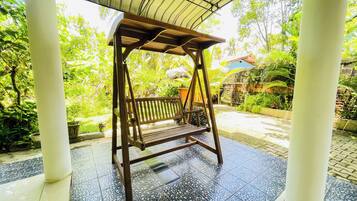 Children's play area - outdoor