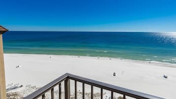 Appart'hôtel, 3 chambres | Enceinte de l’hébergement