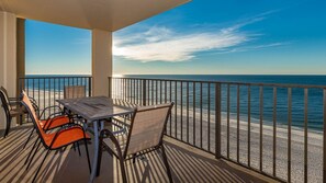 Apartment, 3 Schlafzimmer | Speisen im Freien