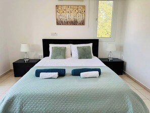 2 Schlafzimmer, Bügeleisen/Bügelbrett, Reisekinderbett, kostenloses WLAN