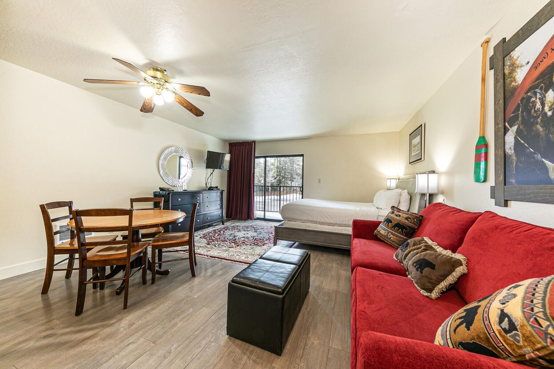 Condo, 1 Bedroom | Living area | Smart TV