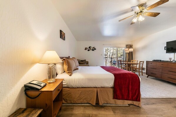 1 bedroom, free WiFi - 213 Bldg B 1 Bedroom Condo (Truckee)