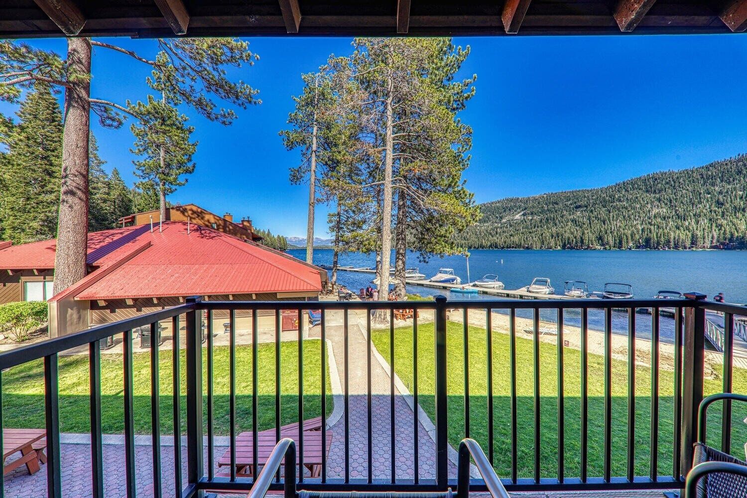 Condo, 1 Bedroom | Property grounds