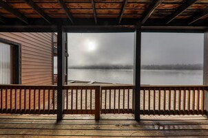 Townhome, 2 Bedrooms | Property grounds