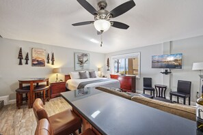 Free WiFi - 125 Bldg B Condo (Truckee)