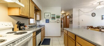 117 Bldg B 1 Bedroom Condo