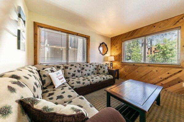 Condo, 1 Bedroom | Living area - 117 Bldg B 1 Bedroom Condo (Truckee)