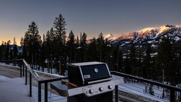 House, 6 Bedrooms | Kawasan hartanah