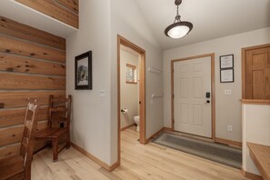 Rumah, 3 kamar tidur | Interior