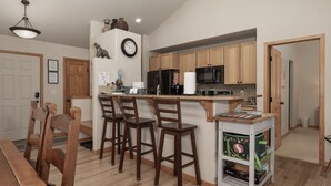 Maison, 3 chambres | Cuisine privée
