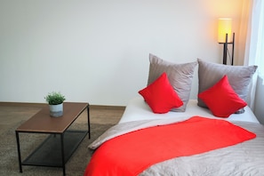 2 bedrooms, WiFi, bed sheets