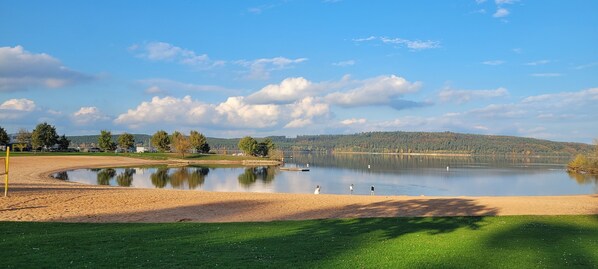 Vue sur la campagne depuis l’hébergement