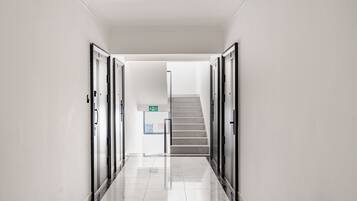 Apartment, 1 Bedroom, Accessible, Smoking | Interior