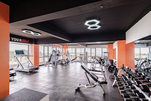 Fitness studio - Modern 1-bedroom Apartment in Vibrant Westlands, Nairobi (Nairobi)