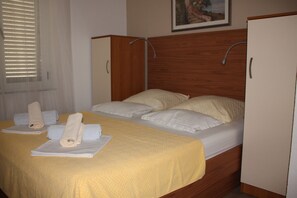 1 Schlafzimmer, Bügeleisen/Bügelbrett, WLAN, Bettwäsche