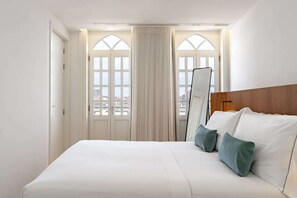 2 chambres, fer et planche à repasser, accès Internet