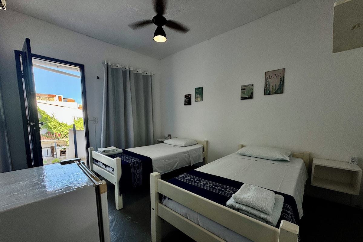 Twin Room, Non Smoking, Private Bathroom