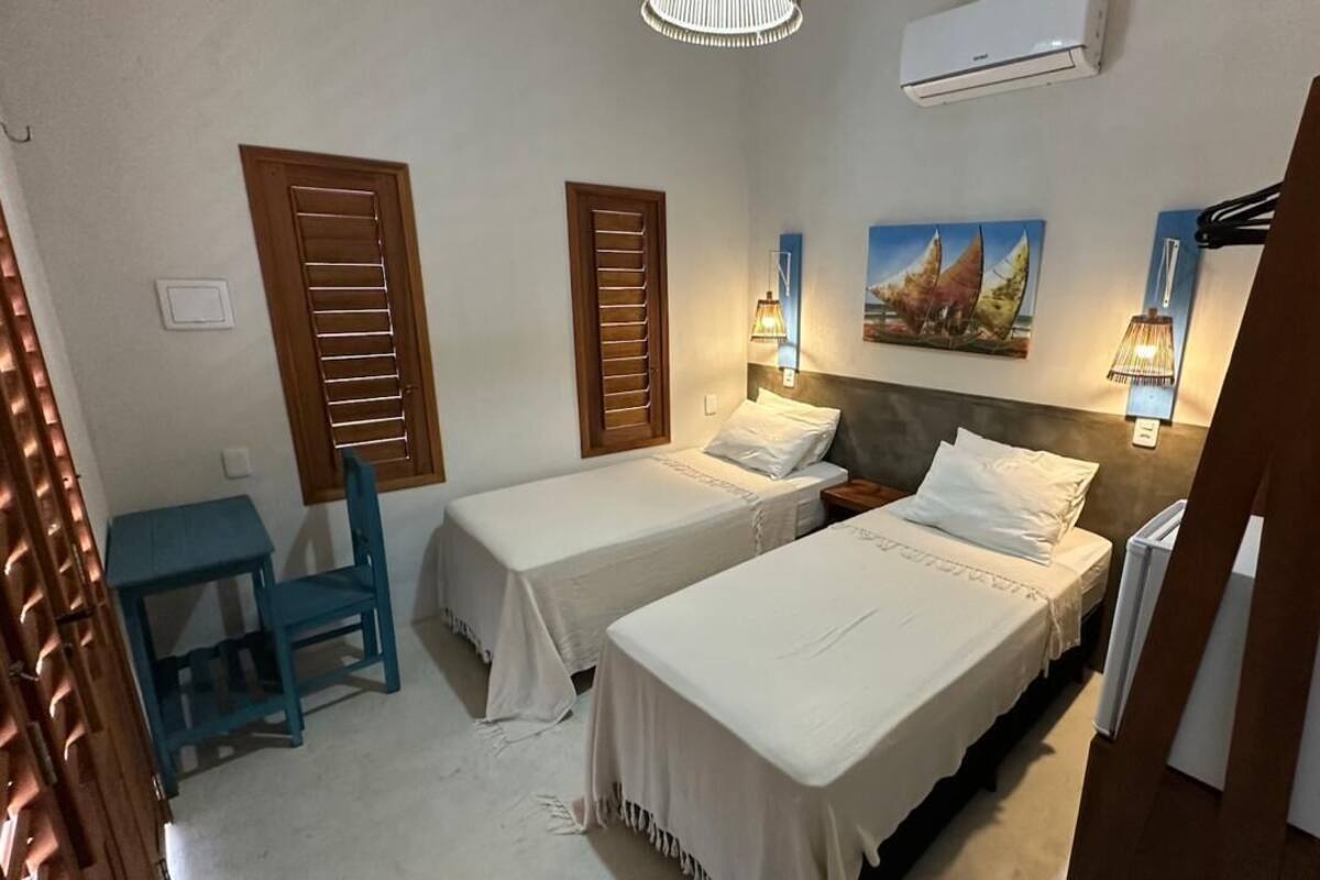 Twin Room, Non Smoking, Private Bathroom | Free WiFi, bed sheets