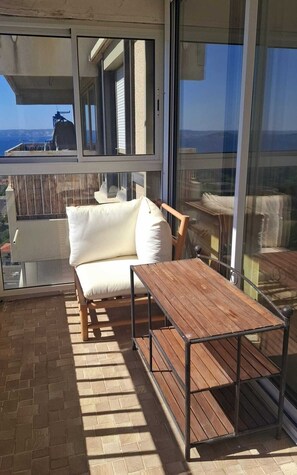Living area - A nest between sea and sky! (Marseille)