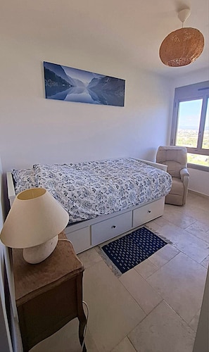 2 chambres, Wi-Fi, draps fournis