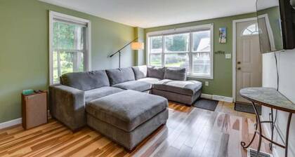 Cozy Home near Burlington