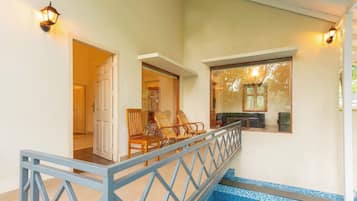 Superior Villa, 2 Bedrooms, Private Pool, Courtyard View | In-room safe, individually furnished, blackout curtains