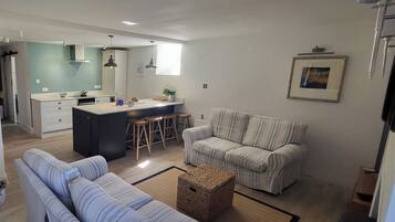 Cottage | Living area