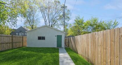 NEW Eco Stay by UChicago, Lakefront & Hyde Park!