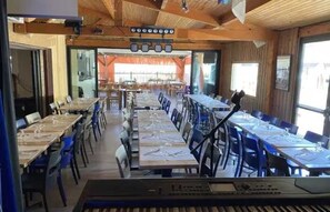 Dining - Chalet - Piscine  - ccbbd0h (Unknown)