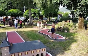 Property grounds - Camping - Piscine - ccbbdaf (Vic-sur-Cère)
