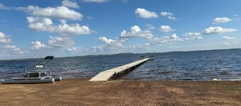 Updated 3-bedroom 2nd floor upper unit on shawano lake with pier