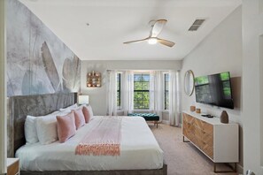 4 bedrooms, iron/ironing board, bed sheets