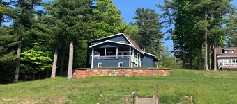 Bootjack Lake House: Lakefront with Direct Snowmobile/ORV Trail Access