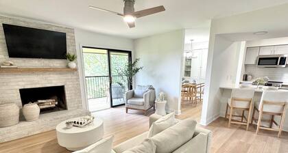 Peaceful & Convenient 2BR Near Ballantyne