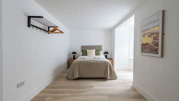 2 間睡房、熨斗/熨衫板、Wi-Fi、床單