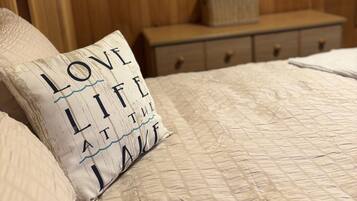 3 chambres, fer et planche Ă repasser, Wi-Fi gratuit, draps fournis