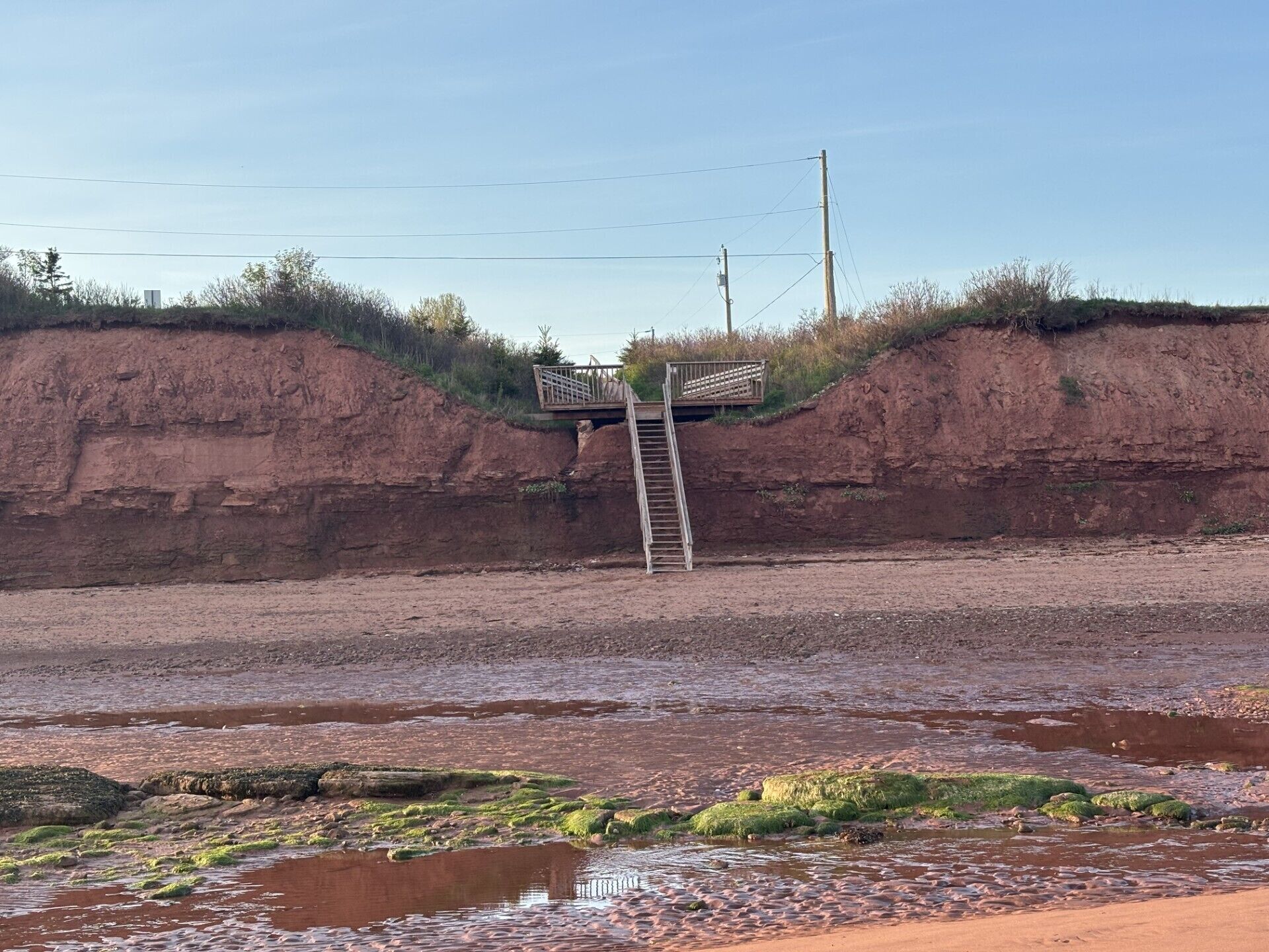 Plage, chaises longues, serviettes de plage