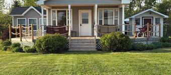 Cozy, family and pet friendly cottage that is steps to a beautiful PEI beach.