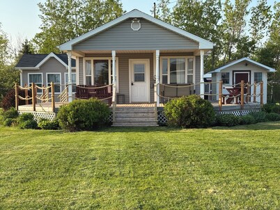 Cozy, family and pet friendly cottage that is steps to a beautiful PEI beach.
