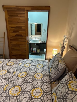 3 chambres, fer et planche Ă repasser, Wi-Fi gratuit, draps fournis